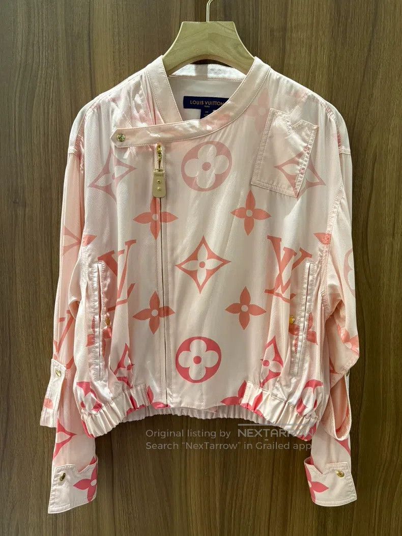 Louis Vuitton Louis Vuitton Pink Old Flower Silk Jacket Size XS / US 0-2 / IT 36-38 - 1 Thumbnail
