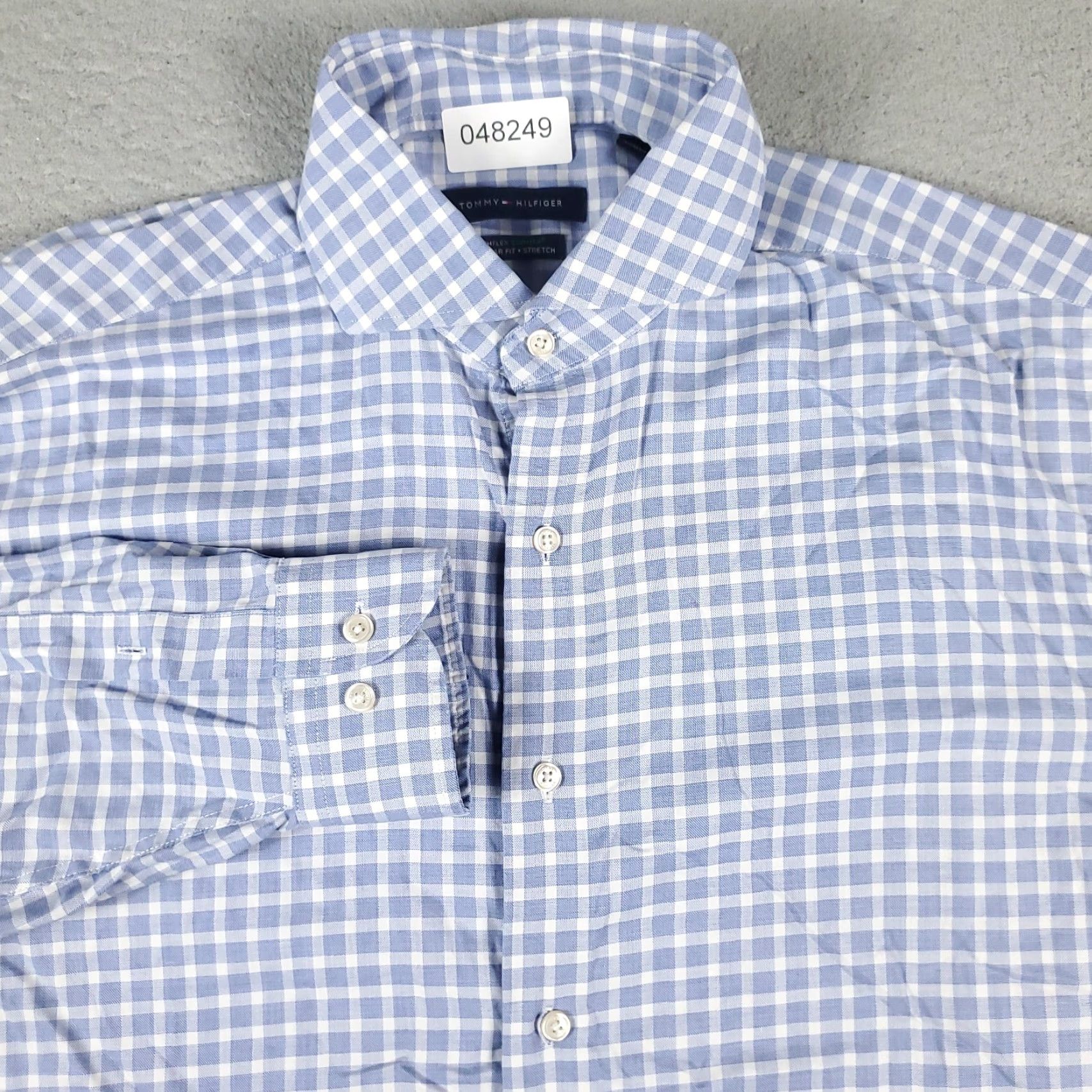 Tommy Hilfiger Tommy Hilfiger Dress Shirt Mens 16.5 Blue Check Long Sleeve Button-Down Regular Fit Size 42R - 2 Thumbnail