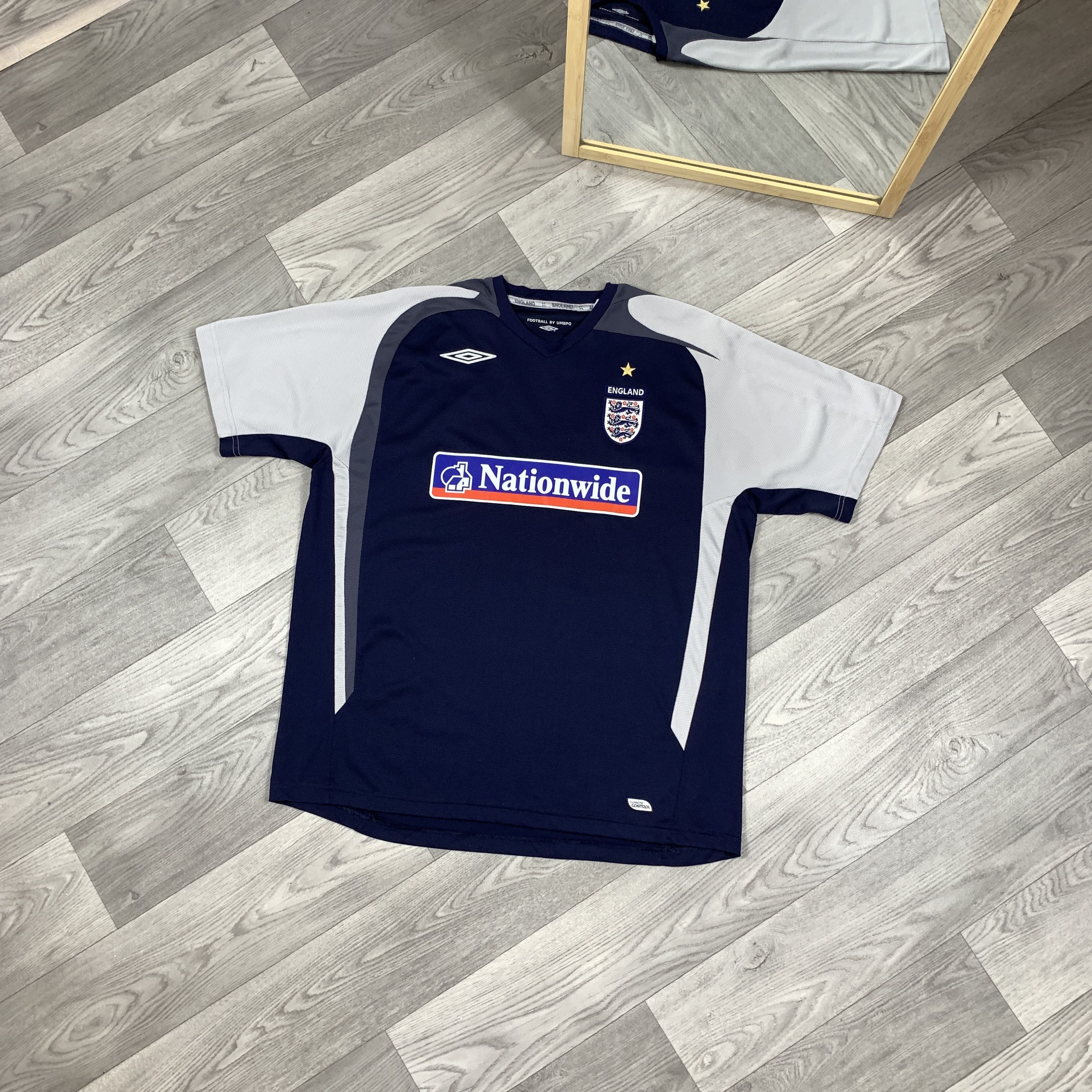 Umbro Vintage Umbro 90s England National Team Nationalwide Jersey Size US XL / EU 56 / 4 - 1 Thumbnail