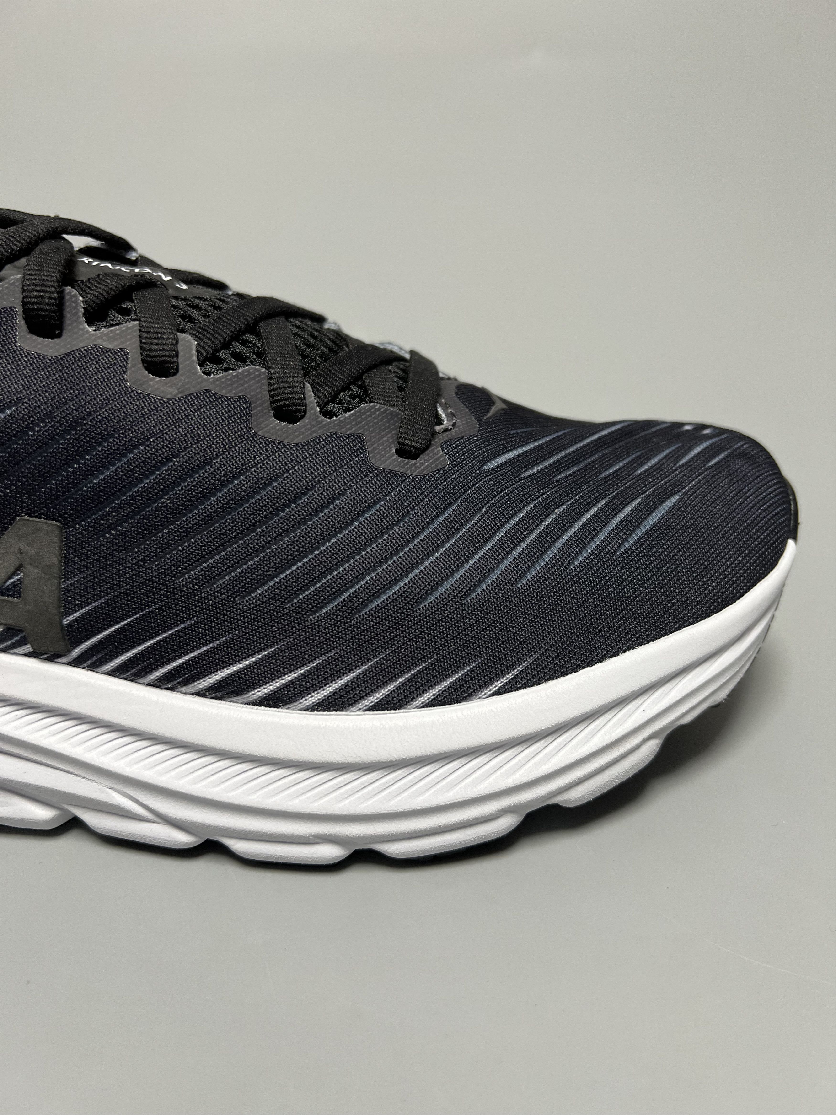 Hoka 9.5B Hoka One One Rincon 3 Women's Running Shoes Walking Gym Size US 9.5 / IT 39.5 - 13 Thumbnail