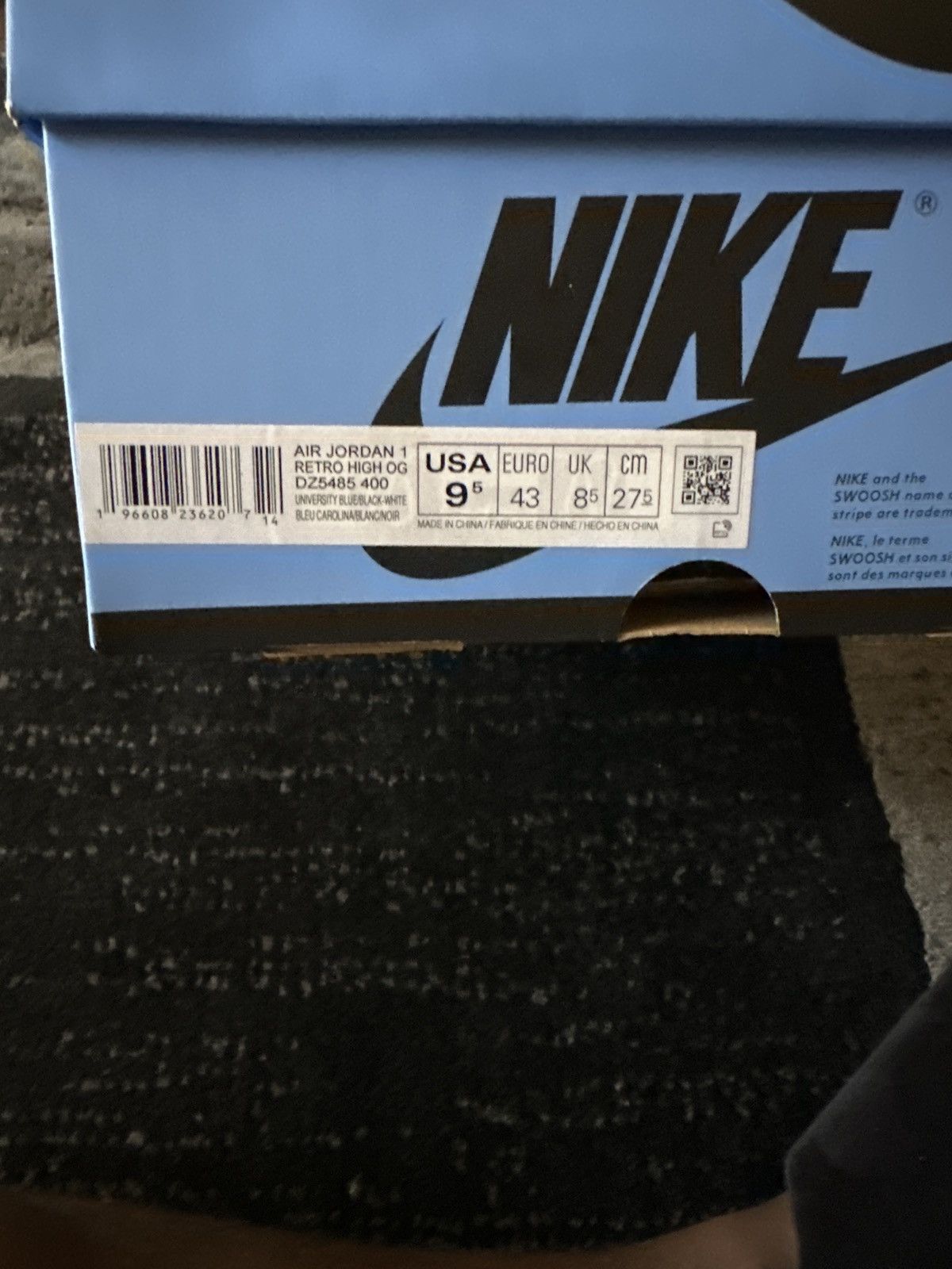 Jordan Brand University Jordan 1’s Size US 9.5 / EU 42-43 - 6 Thumbnail