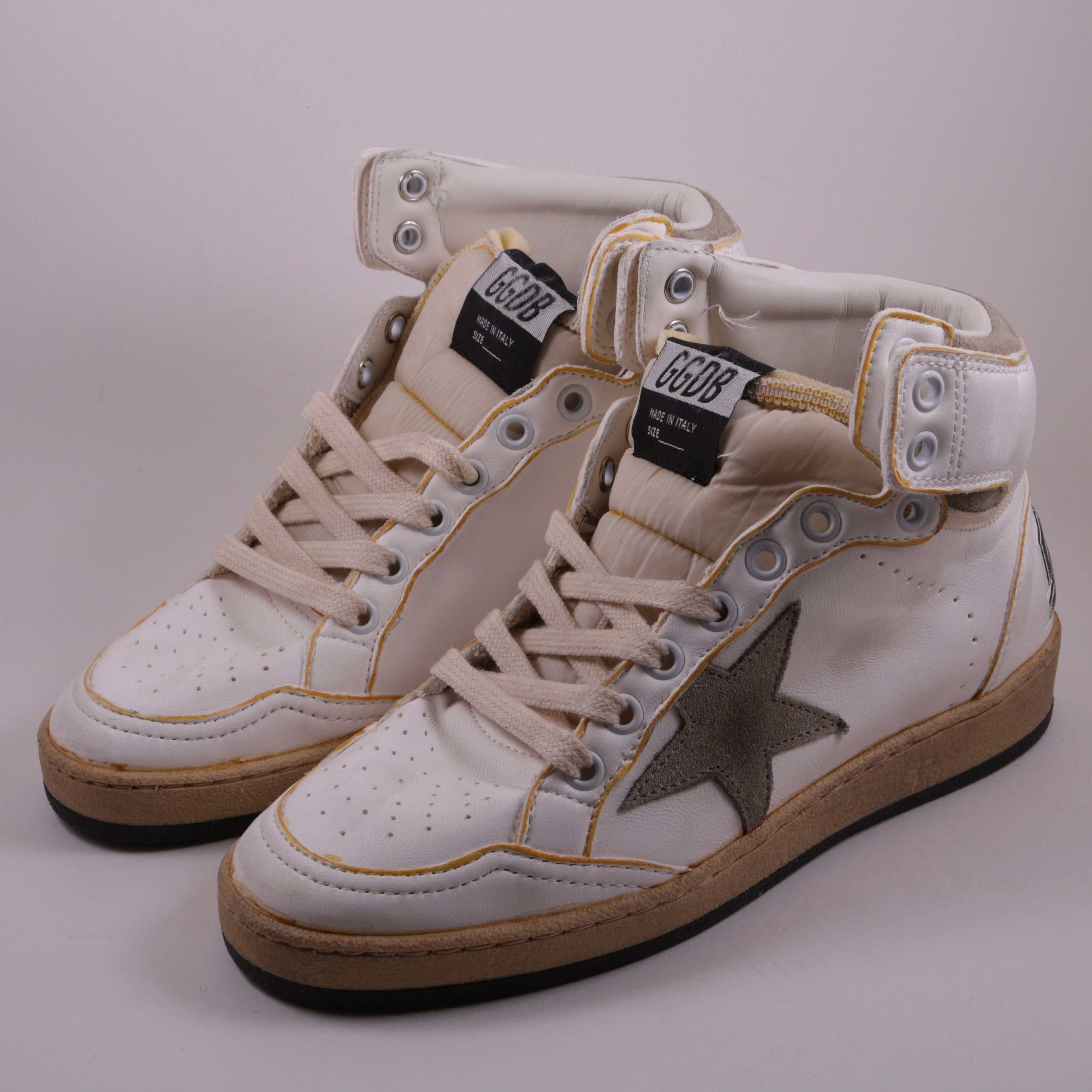 Golden Goose Deluxe Brand Sky Star Sneakers 35 5