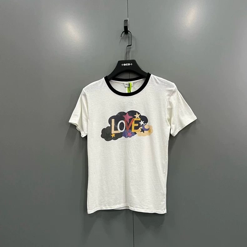 Saint Laurent Paris Saint Laurent ParisLOVE Star Print Short Sleeve 2504-Nexta Size US XS / EU 42 / 0 - 1 Thumbnail
