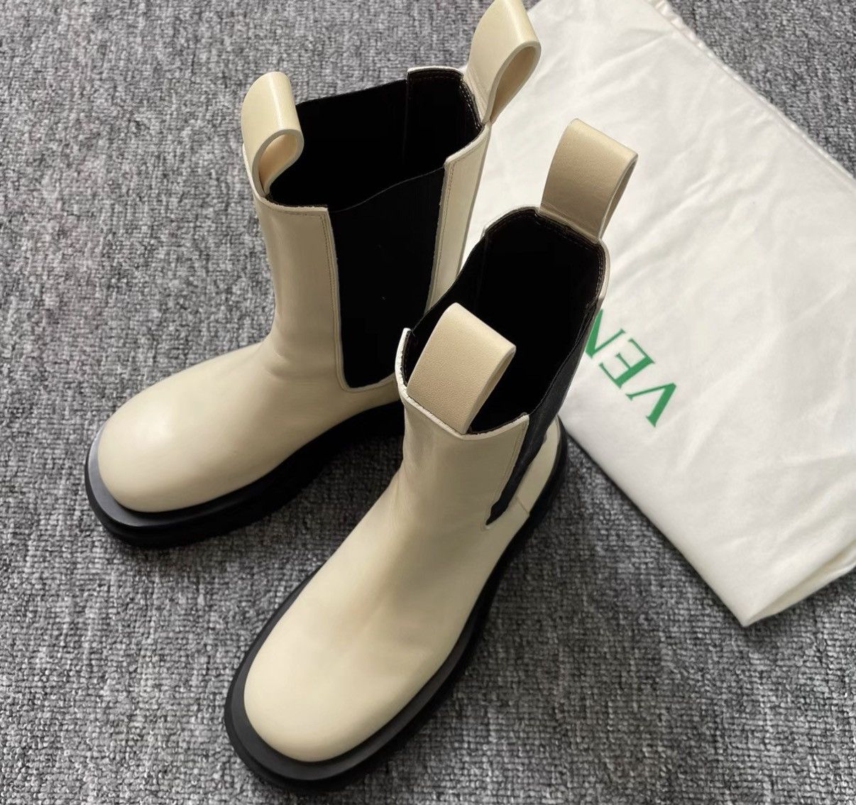 Bottega Veneta Bottega Veneta White Thick-Sole Cigarette Boots K12 Size US 6.5 / IT 36.5 - 2 Thumbnail