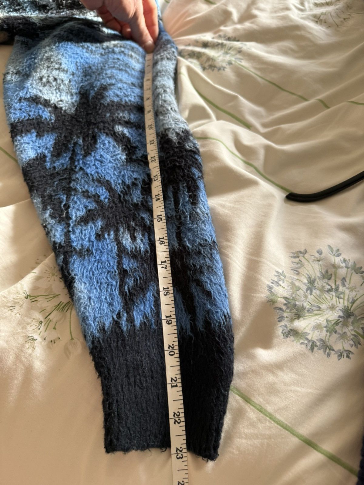 Celine $2.3k SS23 Celine 1 of 1 sample jaquard sunset cardigan Hedi Size US M / EU 48-50 / 2 - 8 Thumbnail