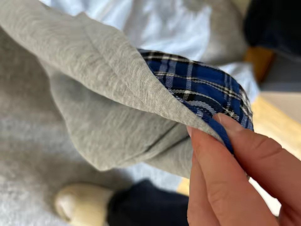 Japanese Brand Reversible Gray Hoodie with Blue Plaid Lining Size US XXL / EU 58 / 5 - 10 Thumbnail