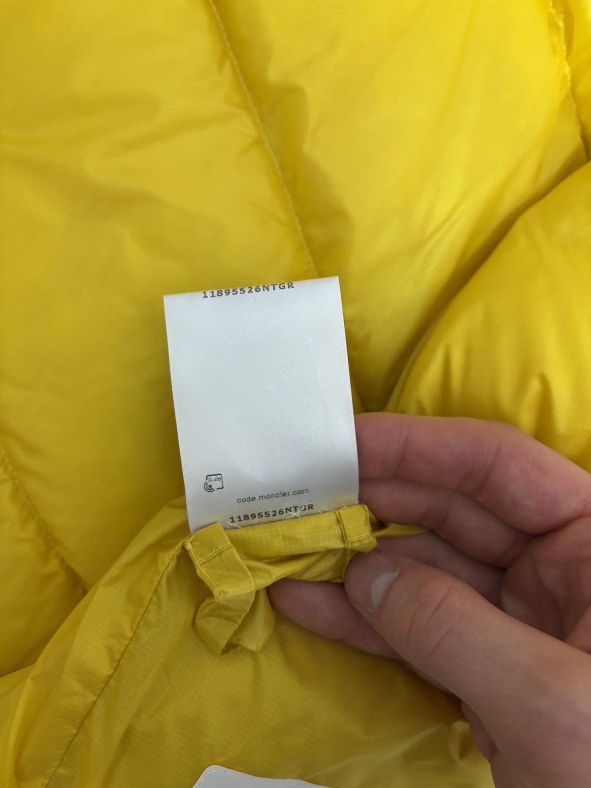 Moncler Doudoune sans manches Size US XL / EU 56 / 4 - 11 Thumbnail
