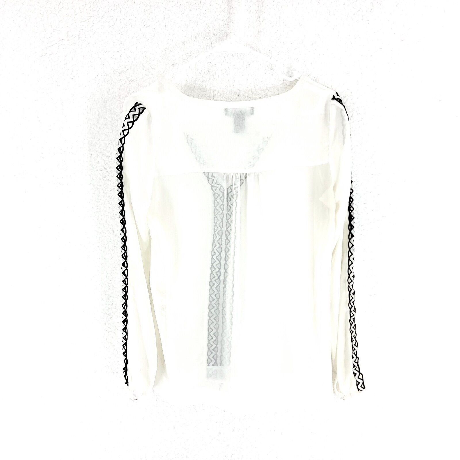 White House Black Market White House Black Market Sheer White Black V-Neck Blouse Siz Size XS / US 0-2 / IT 36-38 - 4 Thumbnail