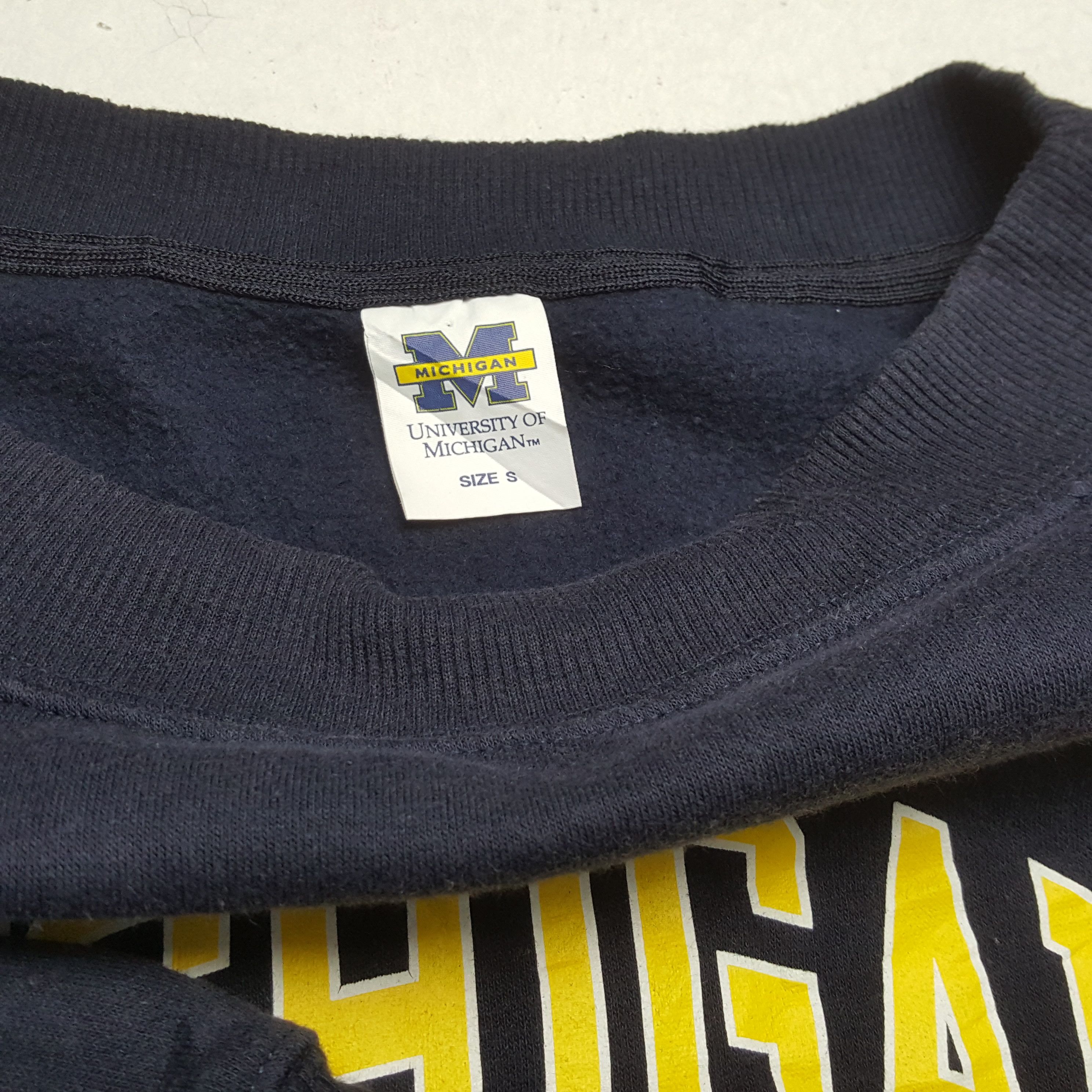 UNIVERSITY OF MICHIGAN WOLVERINES Streetwear Sweatshirt