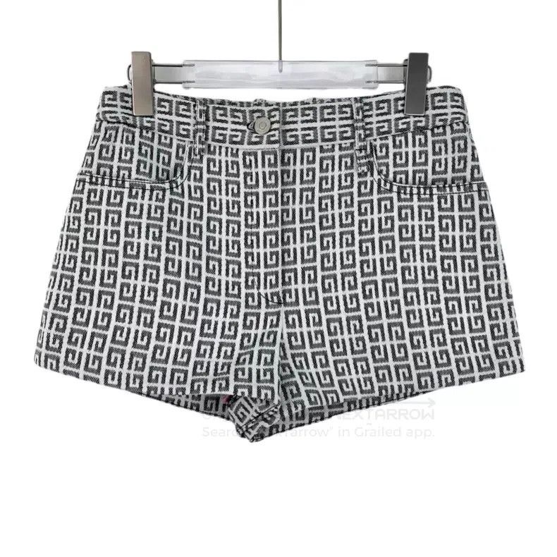 Givenchy Givenchy Color Blocked Logo Letter Jacquard Full Print Cas Size US 28 / EU 44 - 1 Thumbnail