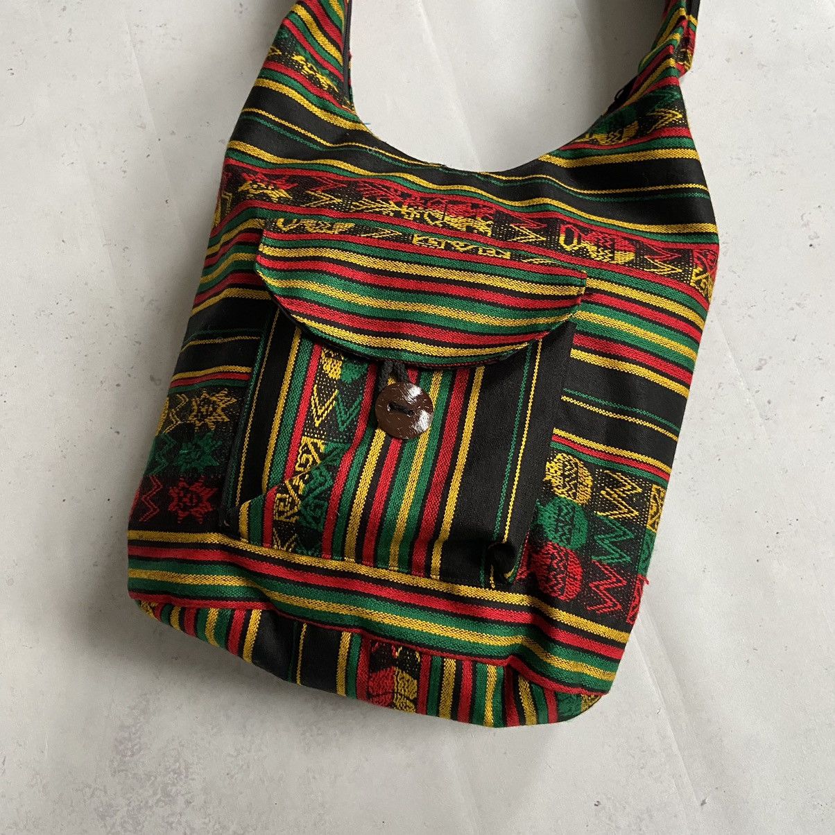 Vintage Vintage Hippie Avant Garde Sling Bag Y2K Weed Styl Crossbody Size ONE SIZE - 3 Thumbnail