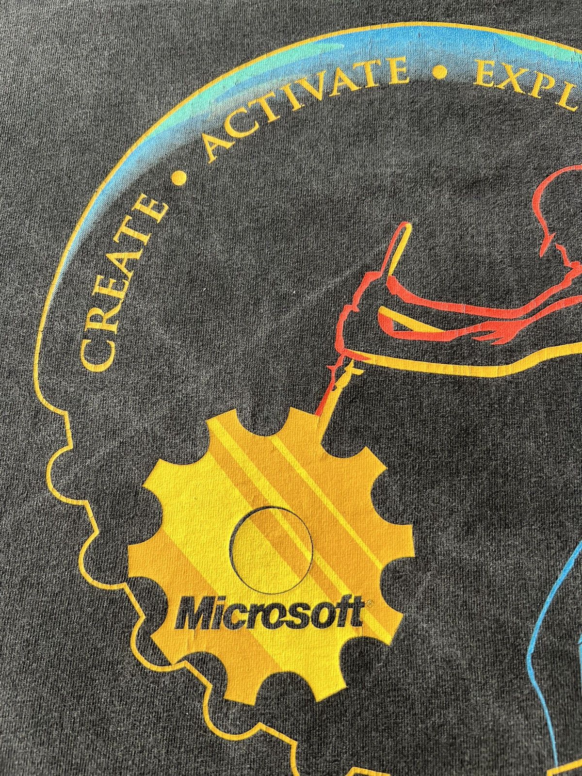 Microsoft Vintage 90s Microsoft Create Activate Explore Tech Faded Tee Size US XL / EU 56 / 4 - 17 Thumbnail