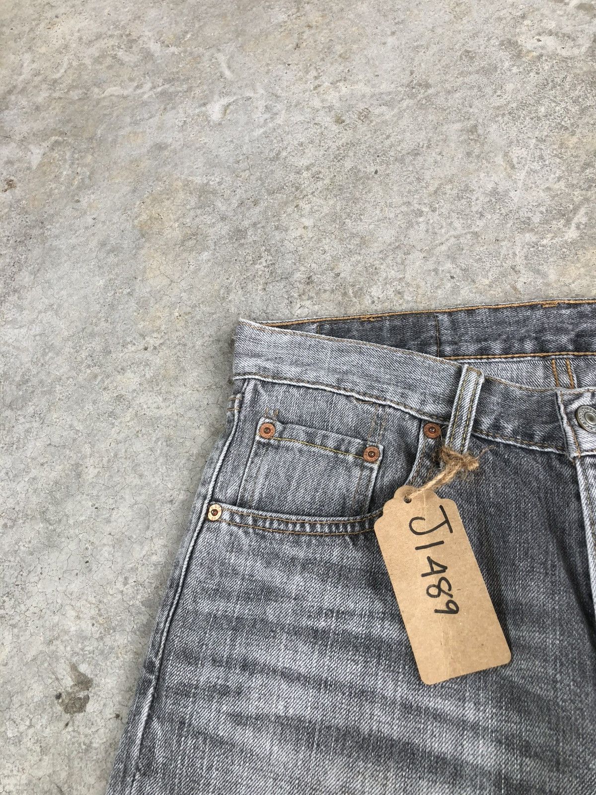Levi's Vintage Levis 533 Distressed Denim Made in japan Size US 30 / EU 46 - 14 Thumbnail