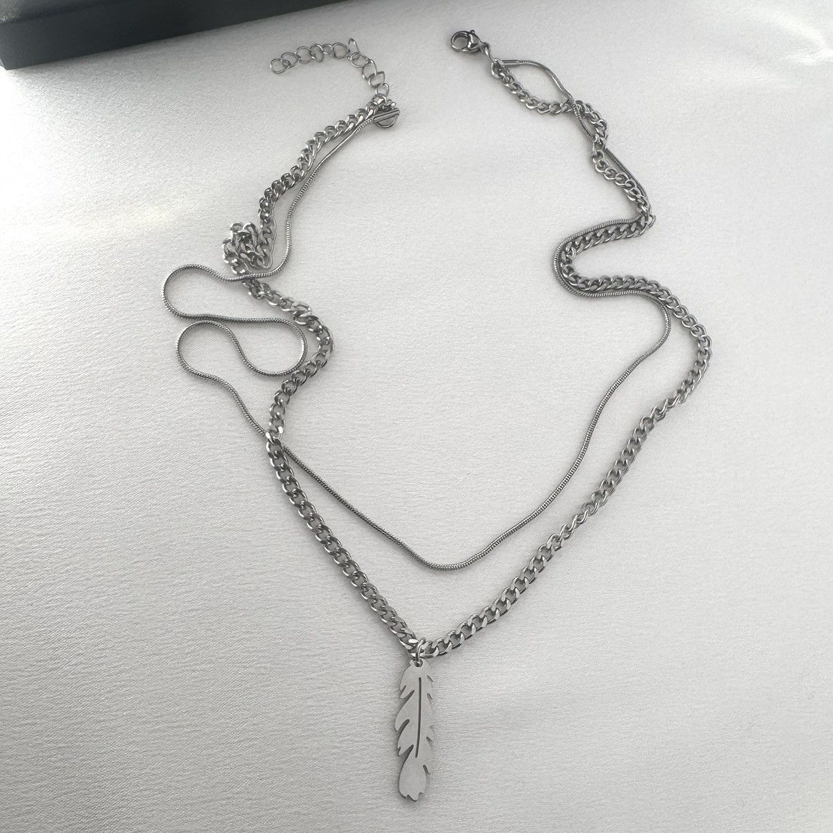 Designer Double Layer Feather Pendant Necklace for Men Women Size ONE SIZE - 4 Thumbnail