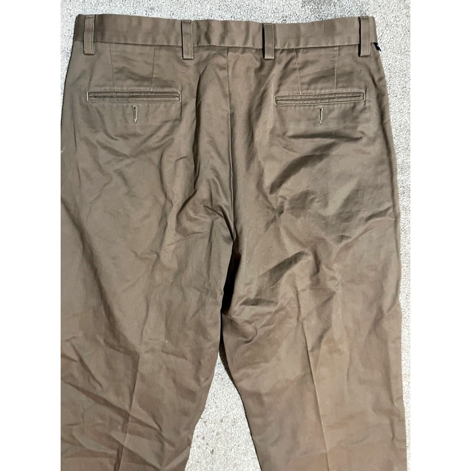 Dockers DOCKERS Pants Flat Front Mens Size 36x30 Brown Chino Regular Fit Front/Back Tags: 36x30 Size US 36 / EU 52 - 2 Thumbnail