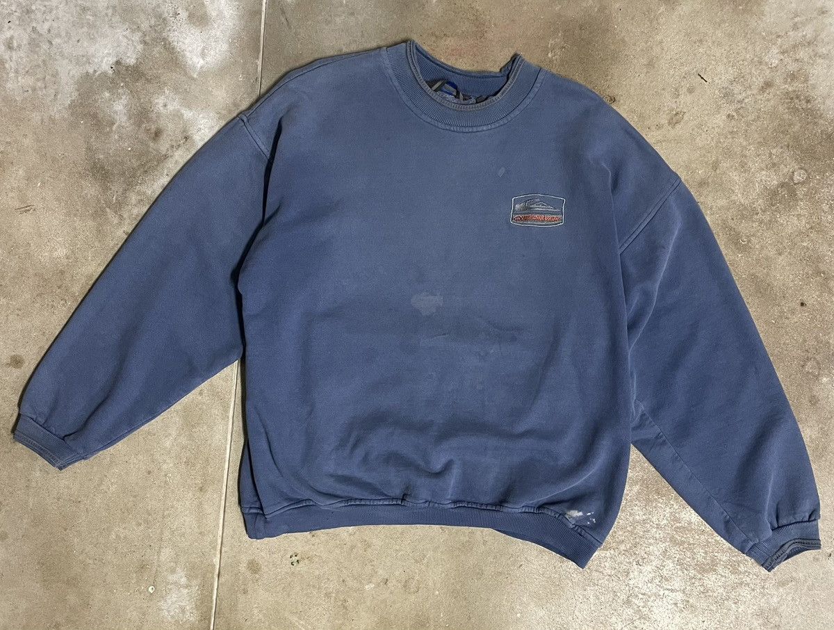 Quiksilver × Vintage 90s Baby Blue Embroidered Quiksilver pullover Size US L / EU 52-54 / 3 - 1 Thumbnail
