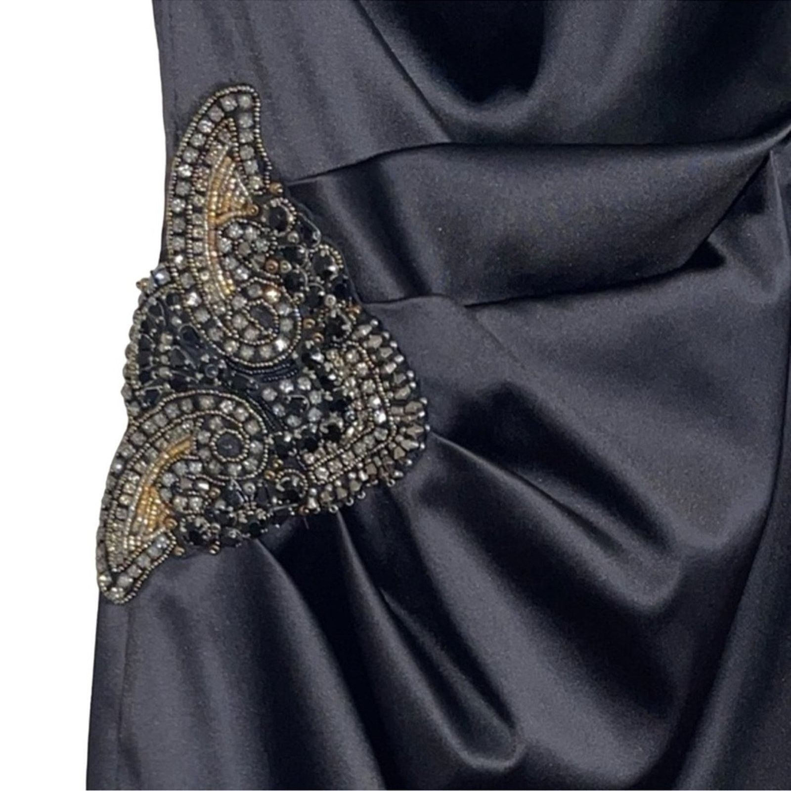 Other ELIZA J One-Shoulder Beaded Satin Formal Dress Size M / US 6-8 / IT 42-44 - 5 Thumbnail