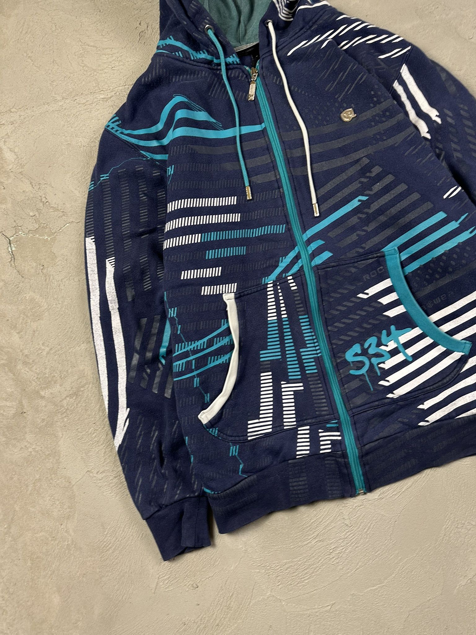 Rocawear Vintage Crazy Y2k Rocawear Fullprint Hiphop Rap Zip Hoodie Size US S / EU 44-46 / 1 - 5 Thumbnail