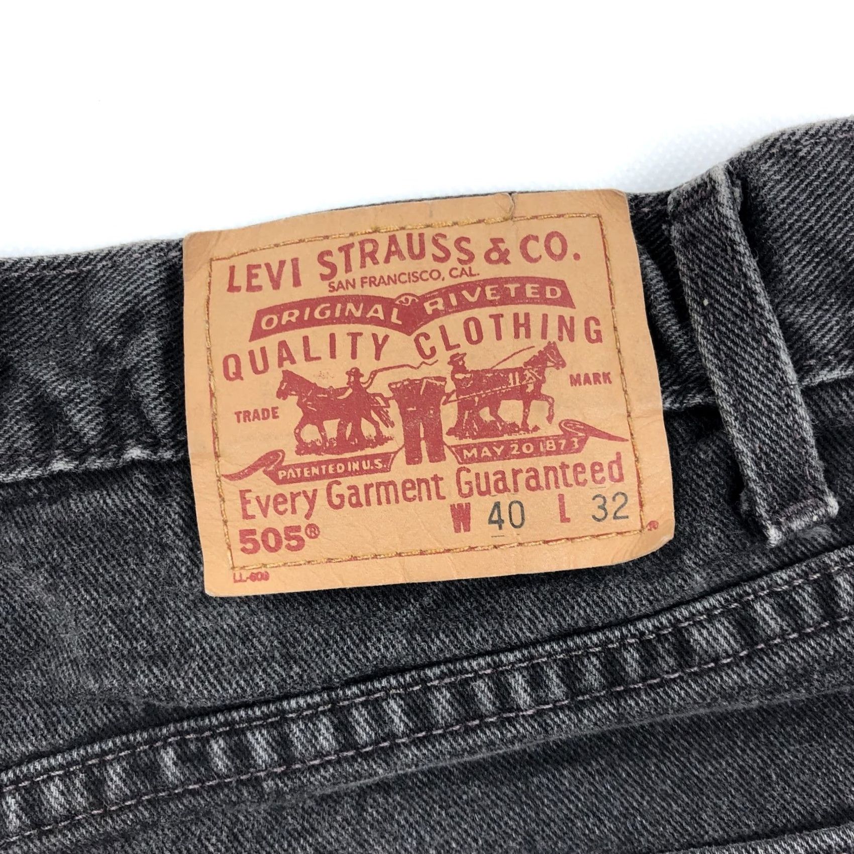 Levi's Levi's 505 Men's Regular Fit Straight Jeans 40x30 Black Denim Zip Fly Regular Waist 40 Black Denim 5-Pocket Set Vintage No Mens Size US 40 / EU 56 - 6 Thumbnail