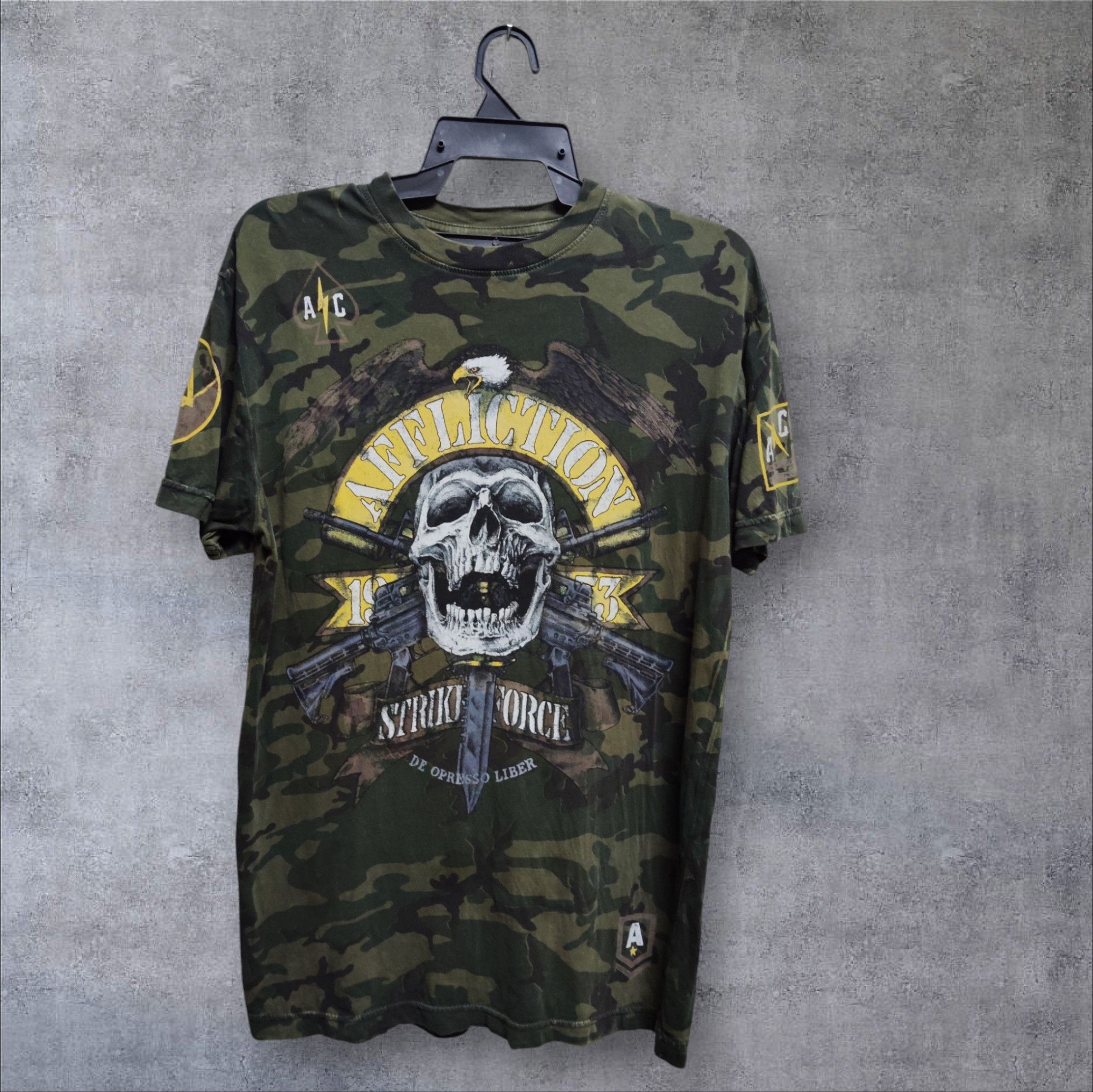 Affliction VINTAGE AFFLICTION ARMY CAMOUFLAGE SKULL LOGO Size US M / EU 48-50 / 2 - 2 Thumbnail