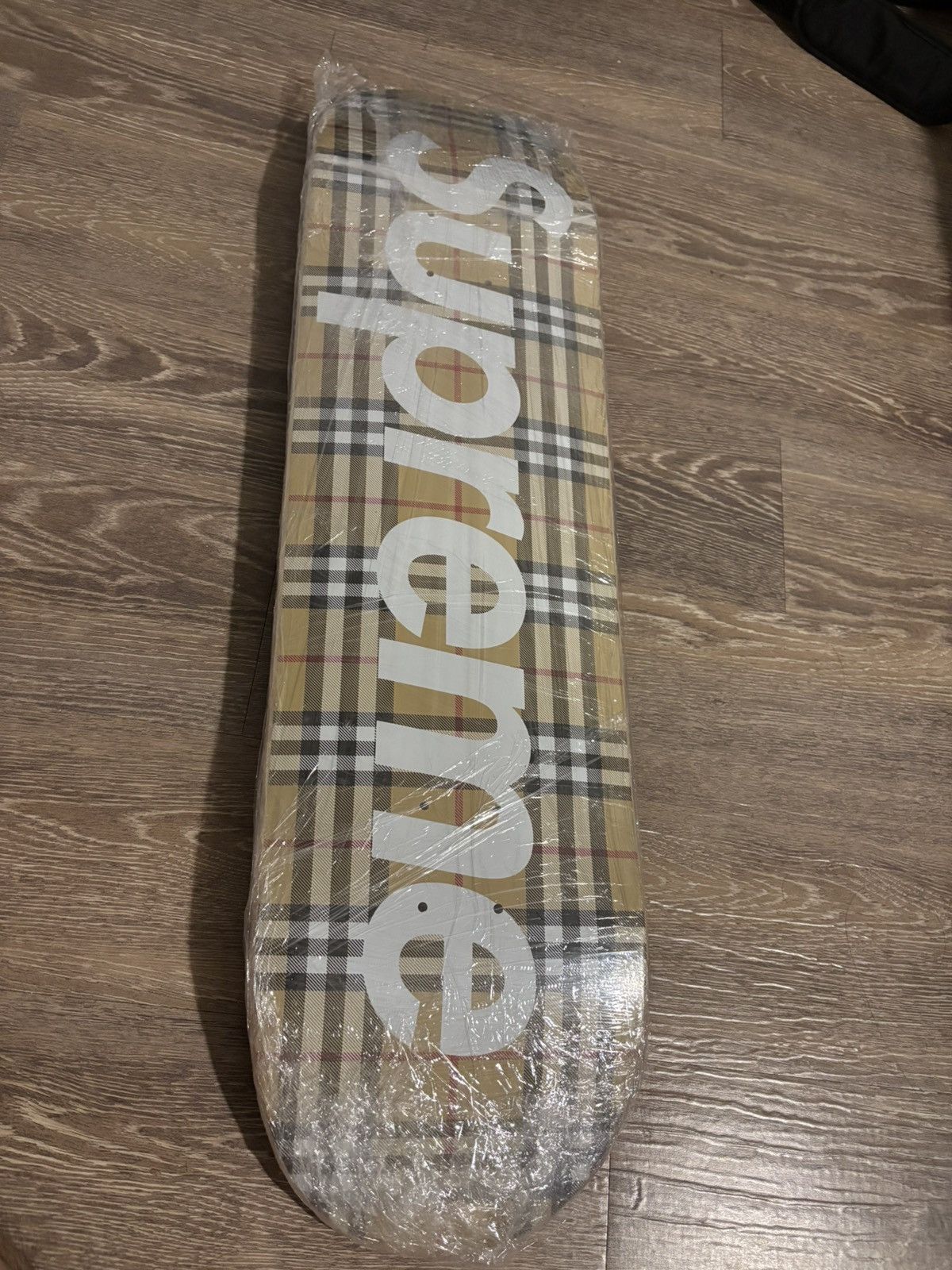 Burberry × Supreme Supreme x Burberry Skateboard [Beige] Size ONE SIZE - 6 Thumbnail