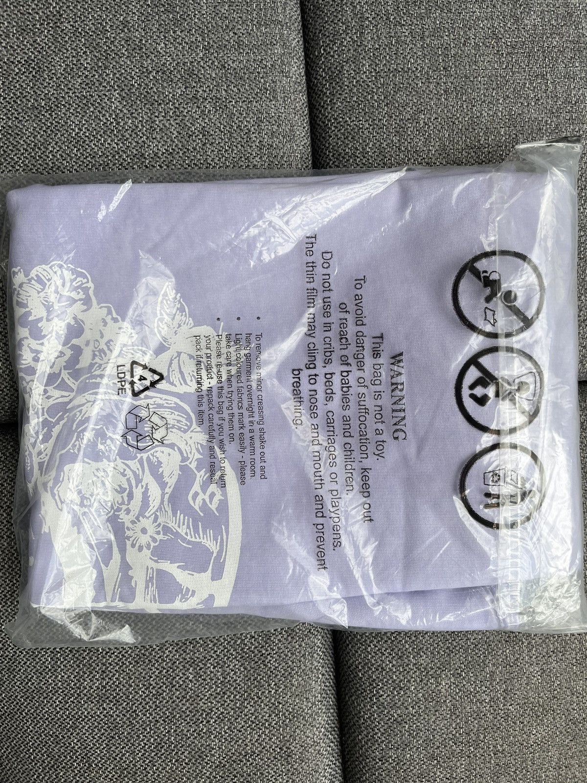 Emporio Armani Emporio Armani Light Purple T-Shirt - Garden of Eden Size US M / EU 48-50 / 2 - 4 Thumbnail
