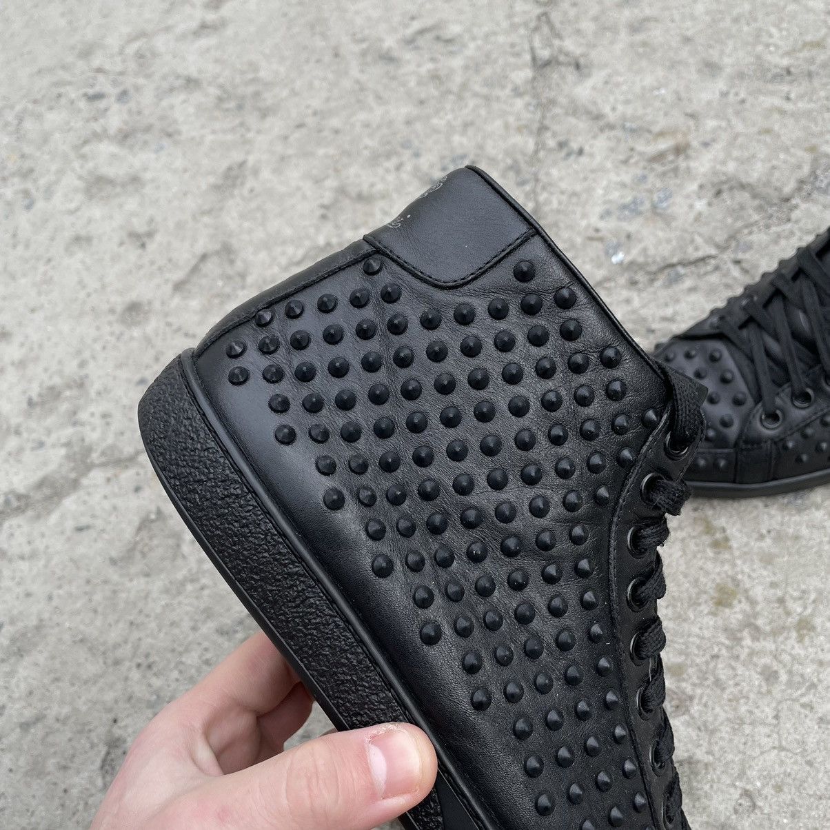 Gucci Vintage Gucci Spike Studded Leather Sneakers Black 37 Size US 7 / IT 37 - 4 Thumbnail