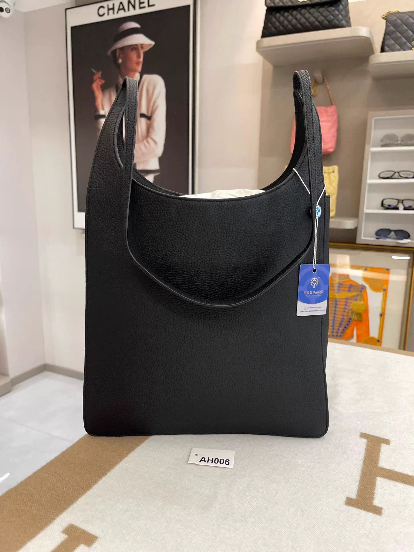The Row The Row Women's Juless Postman Bag Black AH006 Size ONE SIZE - 2 Thumbnail