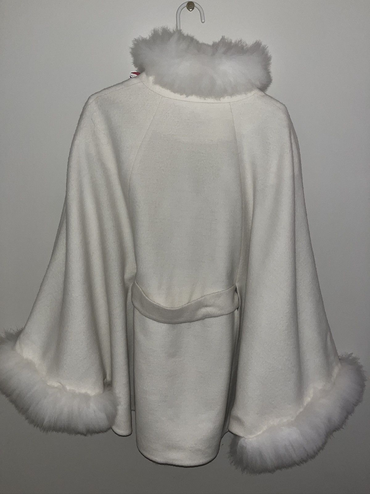 Other Real Fur Button Cape Size ONE SIZE - 3 Thumbnail