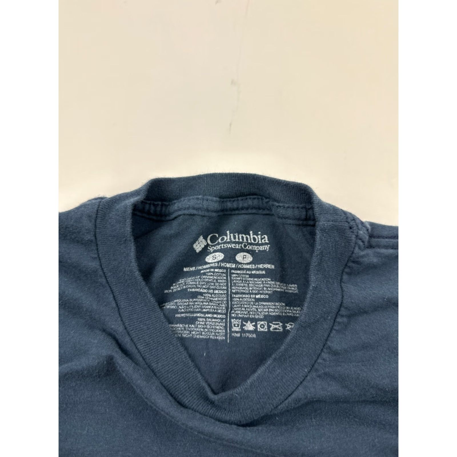 Vintage Columbia Shirt Mens Small Blue Graphic Portland Oregon Tee Short Sleeve Crew Neck Regular Fit 100% Cotton Spring Summer Mens Size US S / EU 44-46 / 1 - 3 Thumbnail