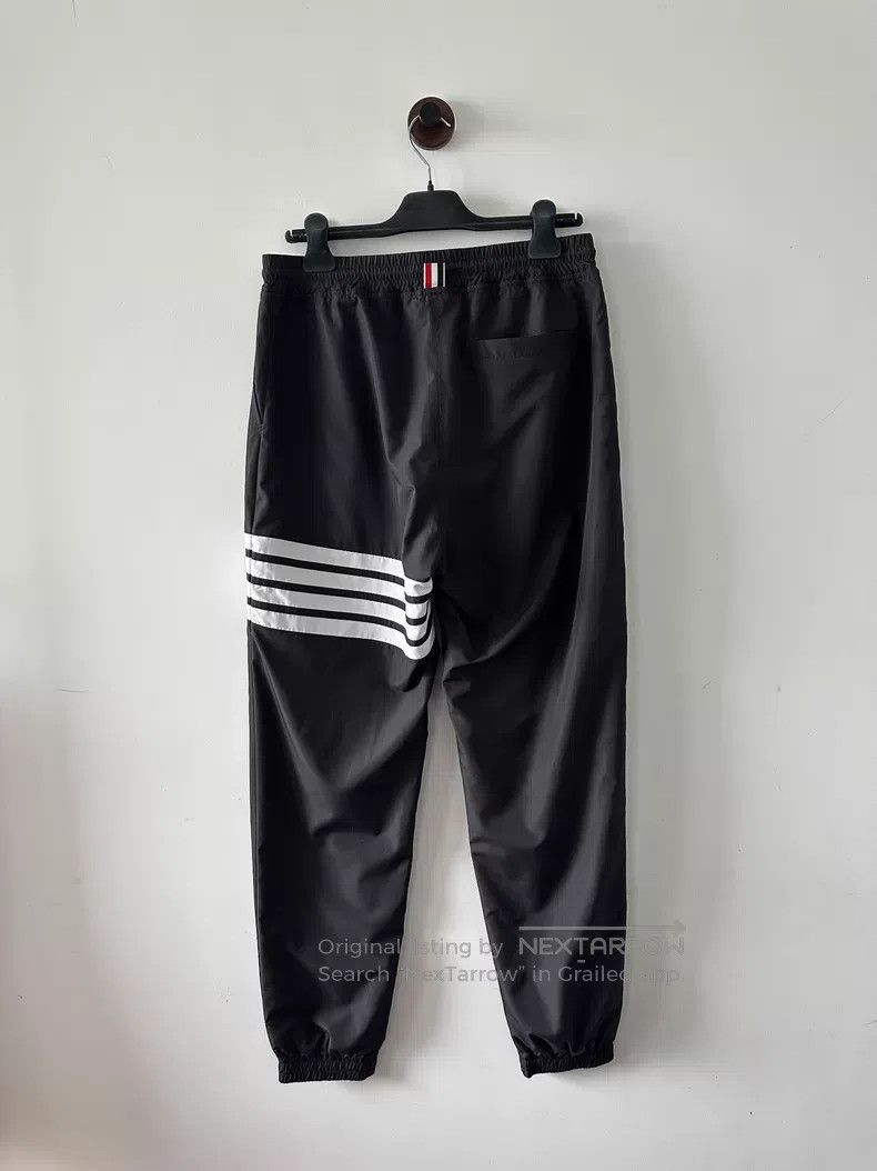 Thom Browne Thom Browne size 4 Black nylon sweatpants Size US 32 / EU 48 - 2 Thumbnail