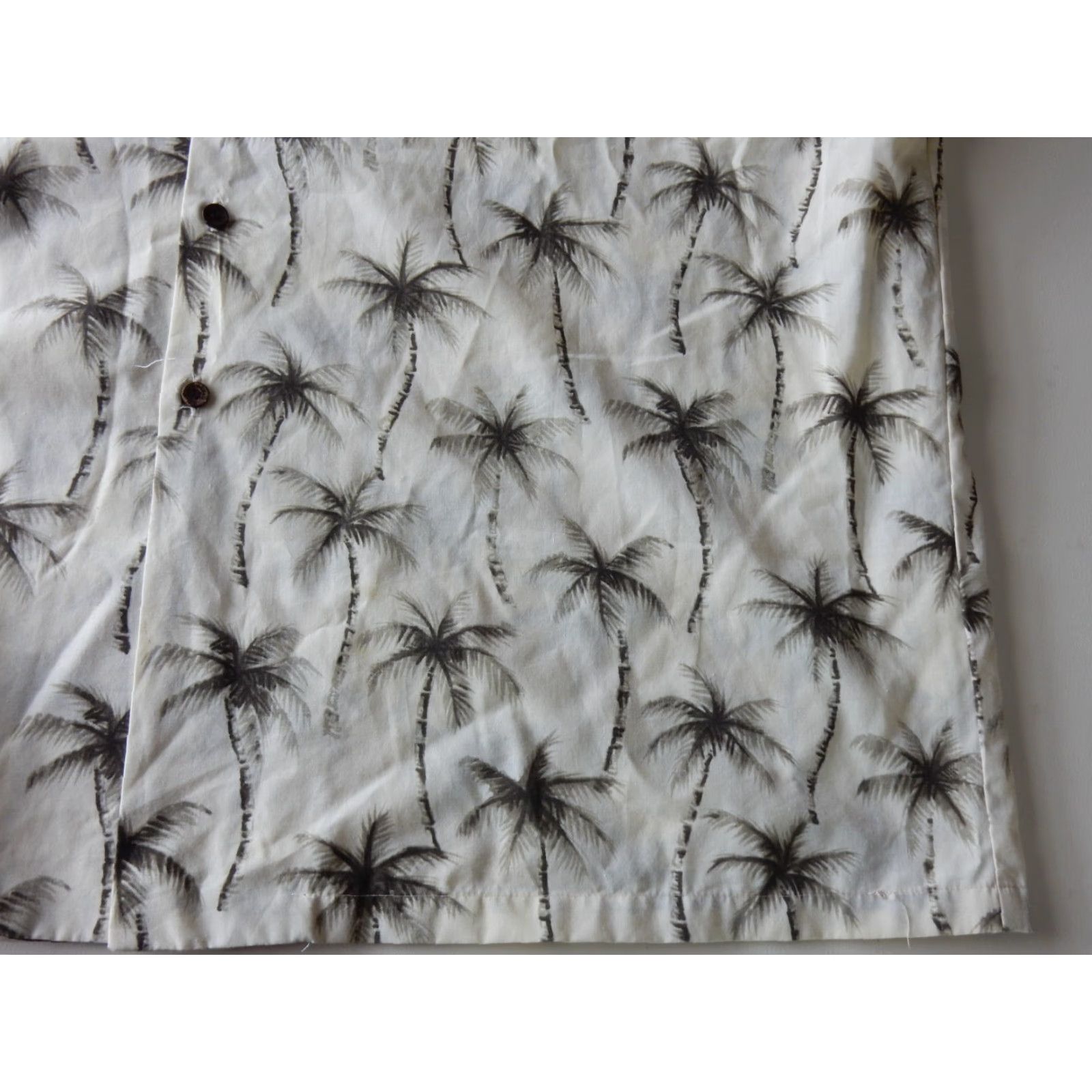 Vintage VINTAGE Makapuu Men's Hawaiian Shirt Short Sleeve 4XLT Floral Beige Big & Tall Size US XXL / EU 58 / 5 - 2 Thumbnail