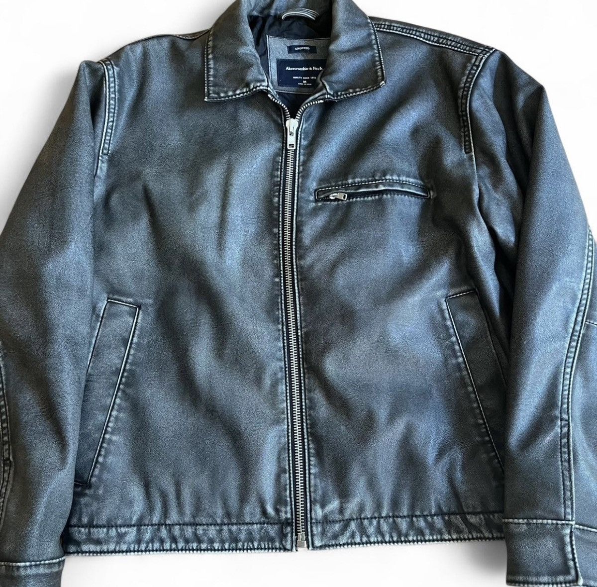 Abercrombie & Fitch Cropped Distressed Leather Jacket Size US M / EU 48-50 / 2 - 1 Thumbnail
