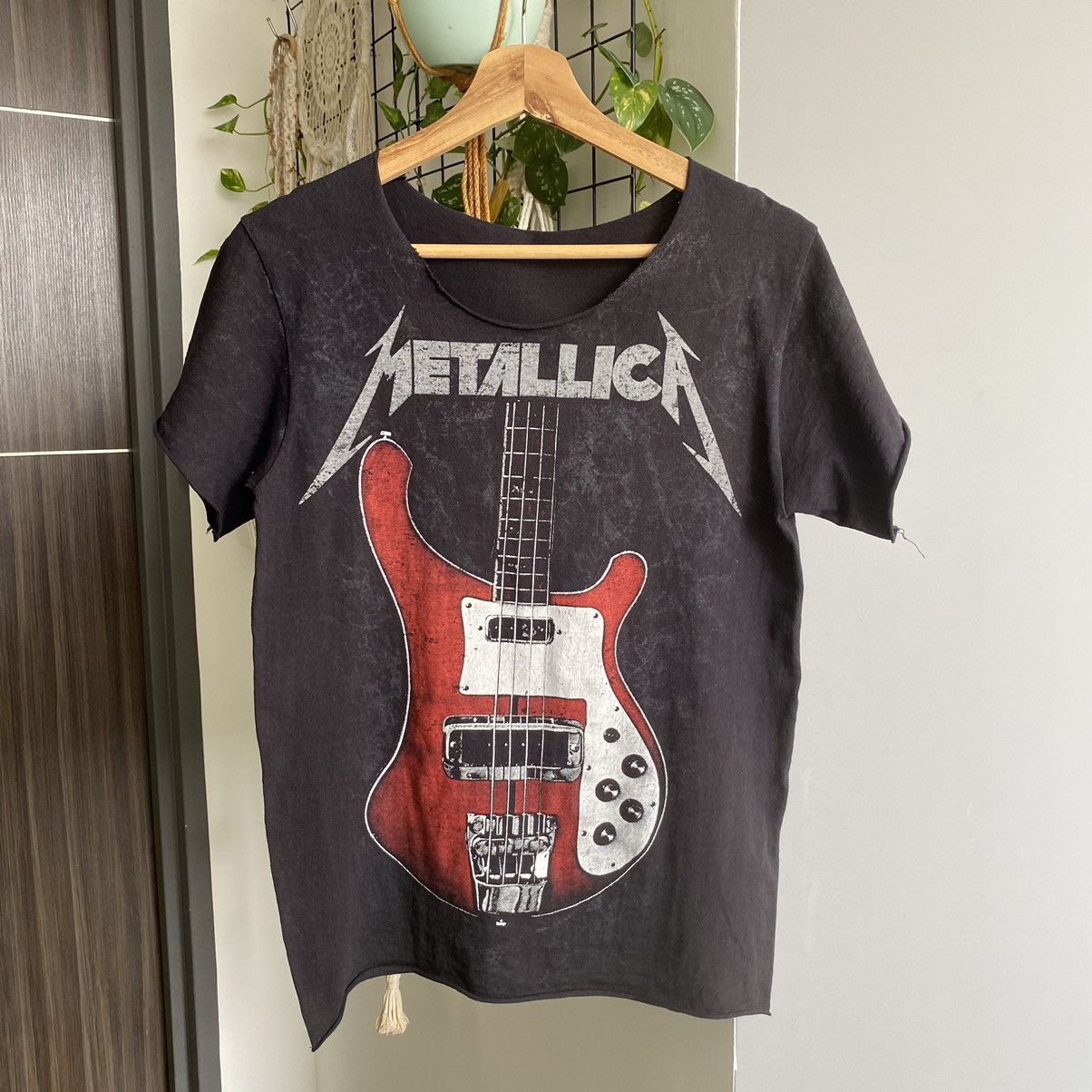 Metallica Thrashed Faded Vintage Metallica Rock Band ERD GRUNGE TSHIRT Size US S / EU 44-46 / 1 - 6 Thumbnail