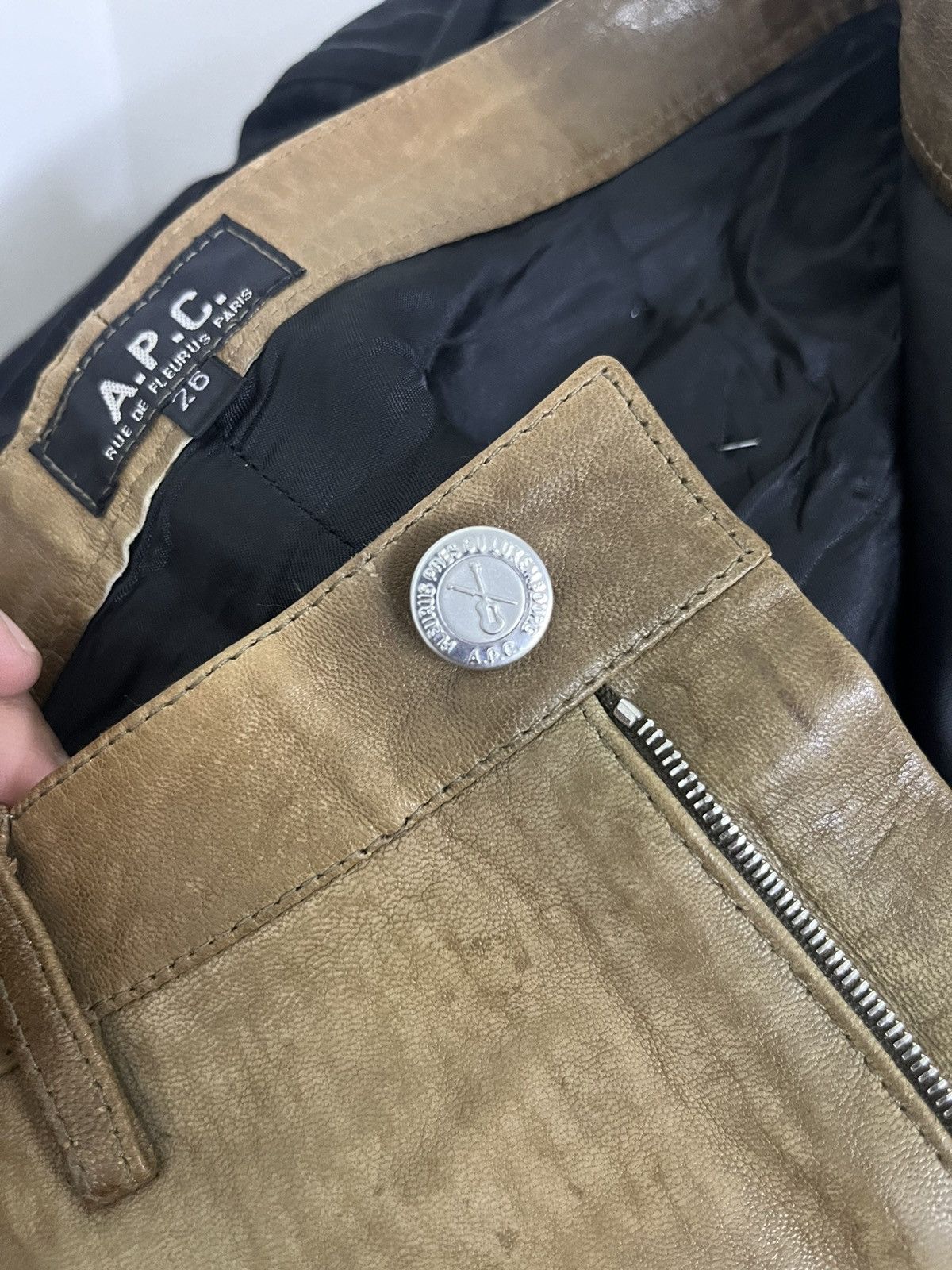 A.P.C. A.P.C Genuine Leather Pants Size US 27 - 6 Thumbnail