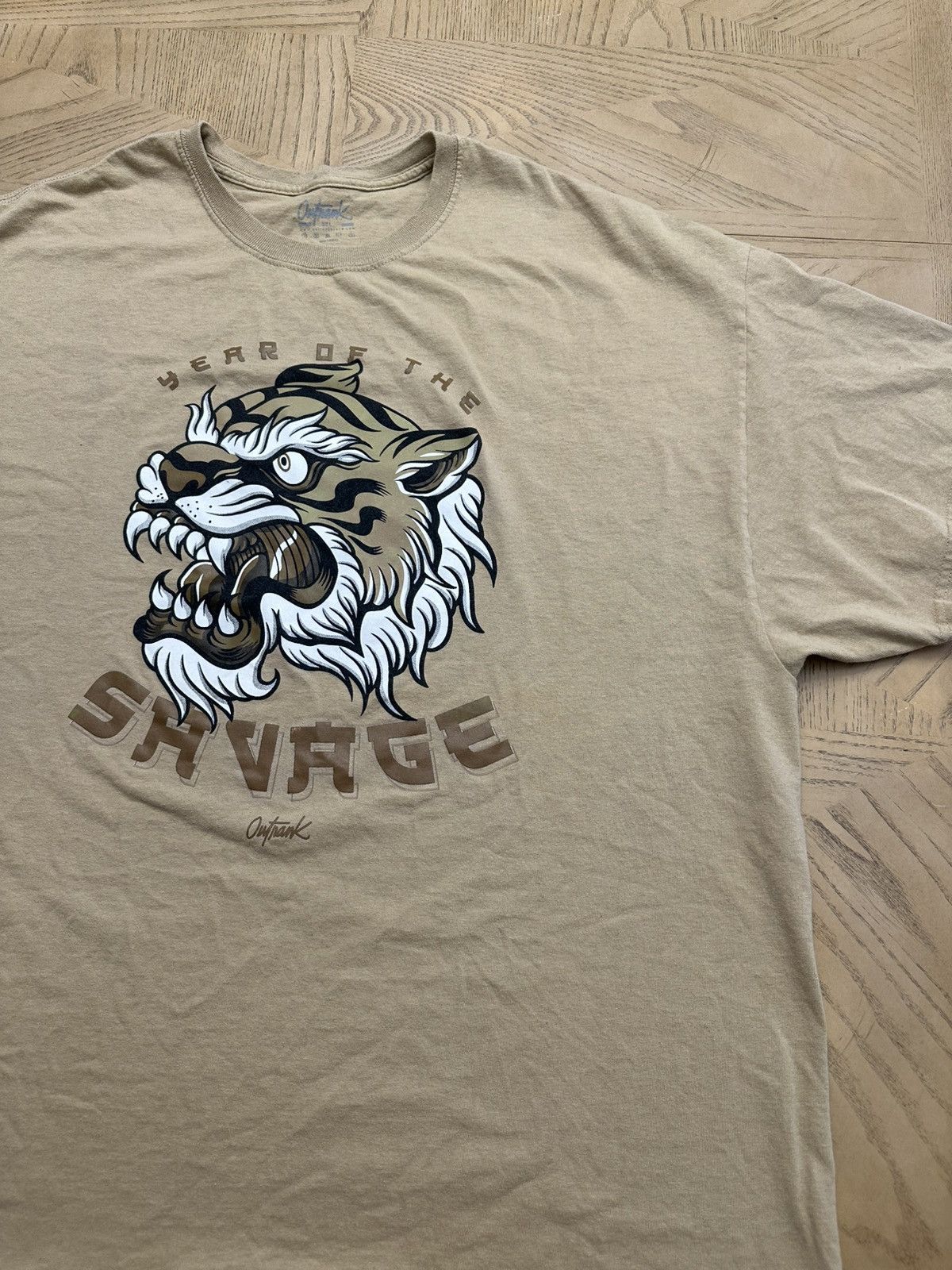 Other graphic t-shirt features a bold tiger head Size US XXL / EU 58 / 5 - 4 Thumbnail