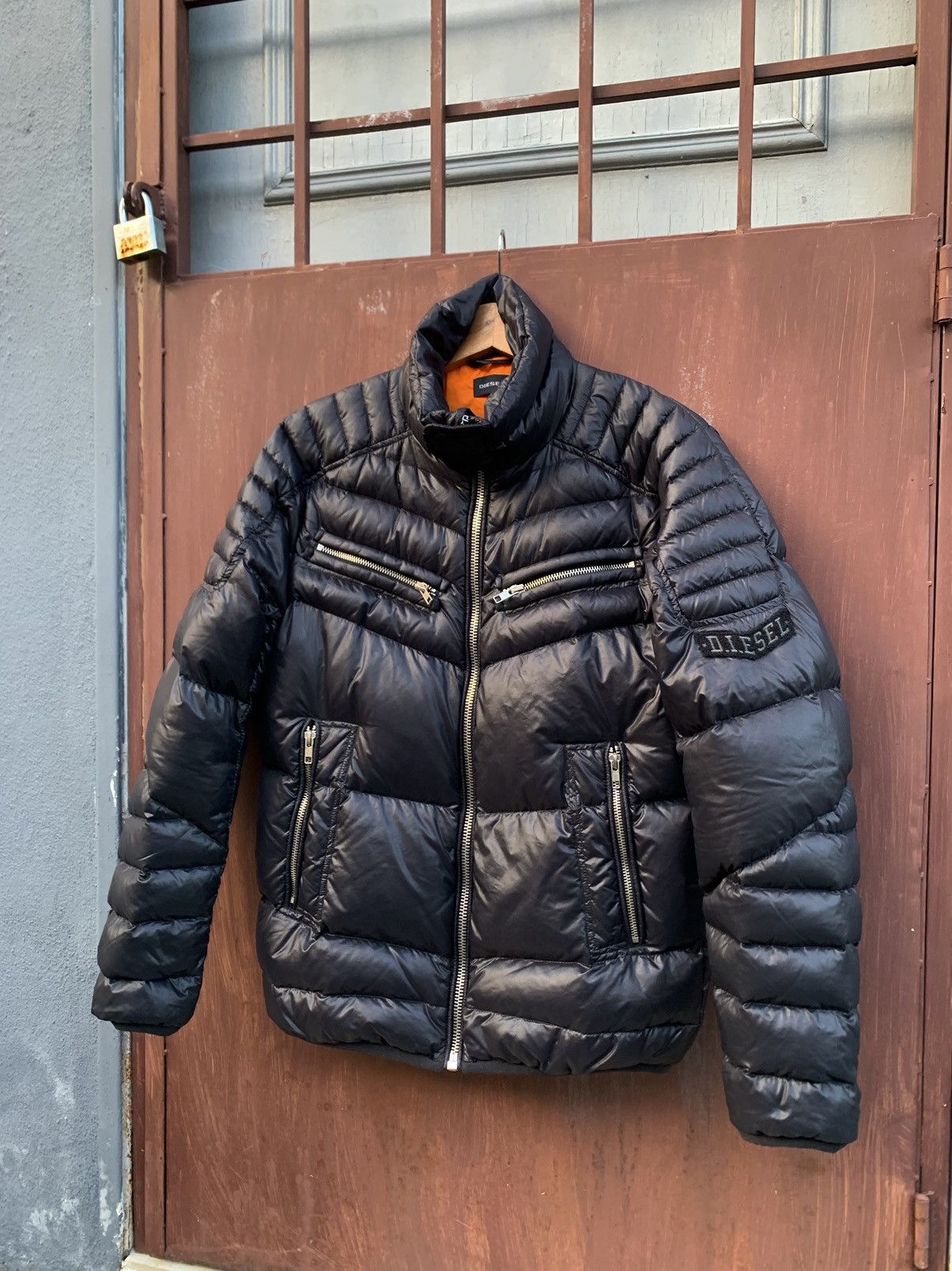 Diesel 🪖Diesel Bubble Puffer All Black Jacket S to M Size US S / EU 44-46 / 1 - 3 Thumbnail