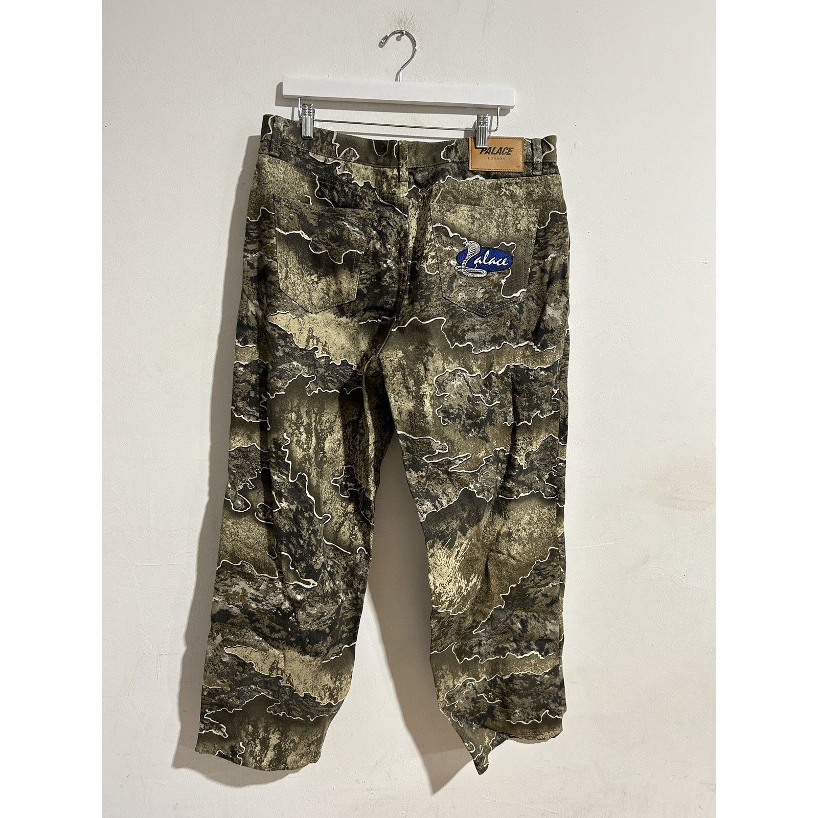 Palace PALACE CANVAS COBRA P90 BAGGY JEAN SIZE 36 PREOWNED Size US 36 / EU 52 - 2 Thumbnail