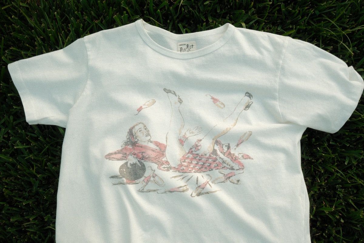 Other Pinup Rags Popup Exclusive Bowling Girl T-shirt Size US M / EU 48-50 / 2 - 1 Thumbnail