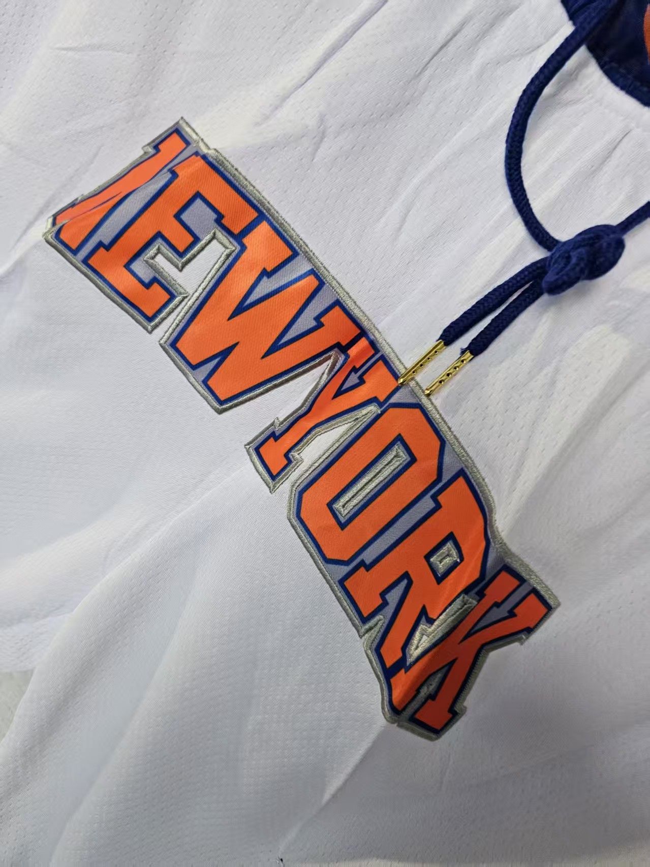 NBA New York Knicks Short L Size White Size US 36 / EU 52 - 2 Thumbnail
