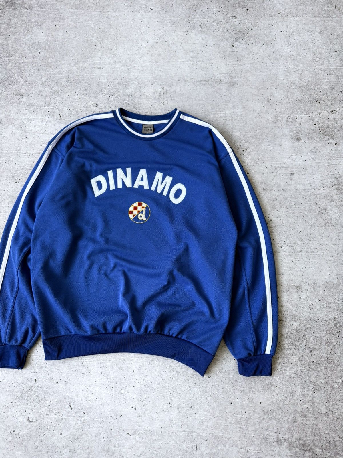 Vintage Vintage Dinamo Zagreb Embroidered Sweatshirt Size US XL / EU 56 / 4 - 3 Thumbnail