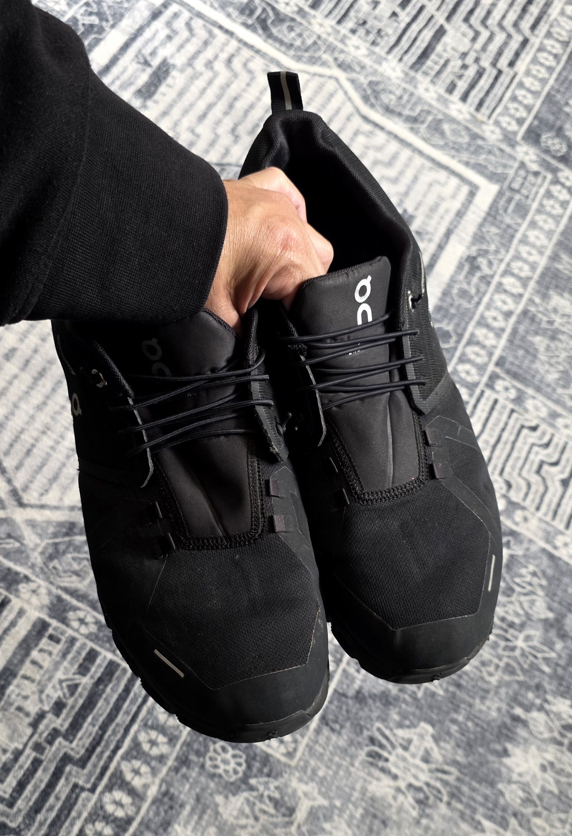 On On Cloud running Triple Black Men's Running Shoes Size 13 Size US 13 / EU 46 - 2 Thumbnail