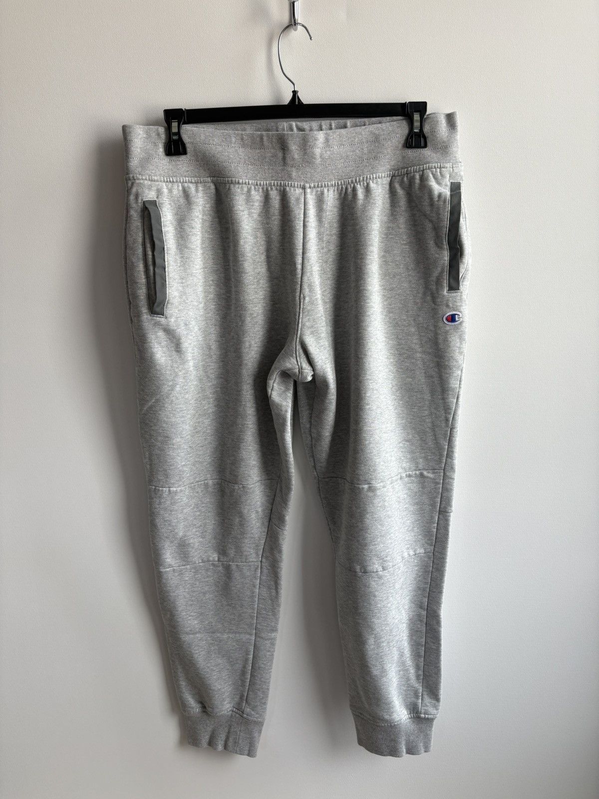 Champion Champion Hype Streetwear Baggy XL Gray Jogger Sweatpants Size US 36 / EU 52 - 1 Thumbnail