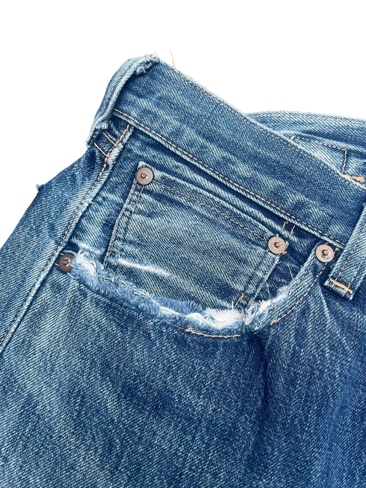 Levi's Vintage 2005 Levis 501 E 1937 Selvedge Denim Size US 31 - 8 Thumbnail