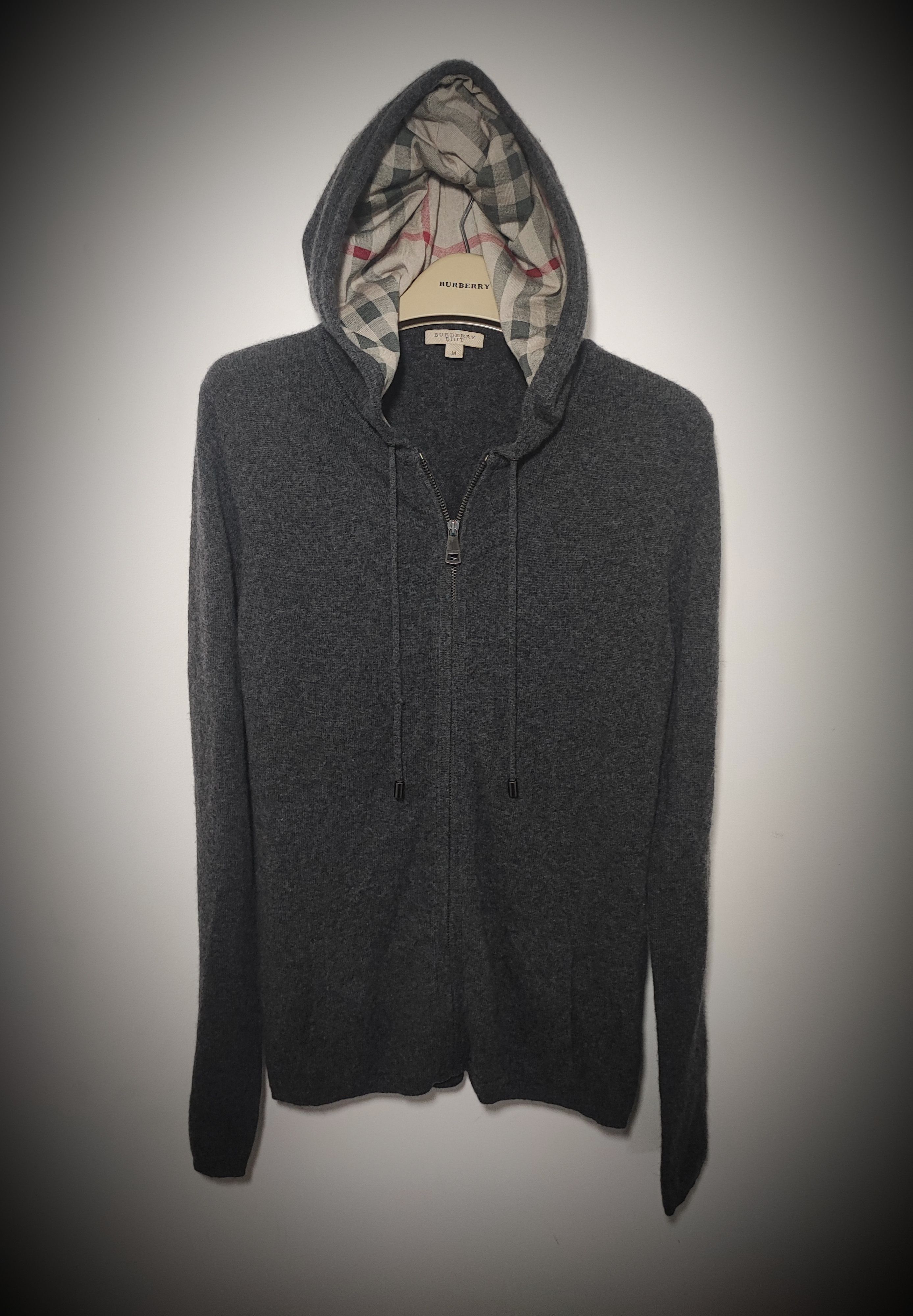 Burberry 🔥Hooded Burberry Vest Size M 100% Cashmere🔥 Size US M / EU 48-50 / 2 - 4 Thumbnail