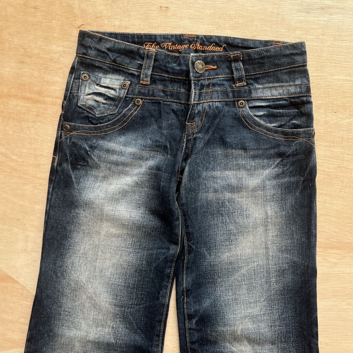 Hysteric Glamour 361 BOS THE COMGORTANLE WEAR DISTRESSED FLARE DENIM Size 28" / US 6 / IT 42 - 2 Thumbnail