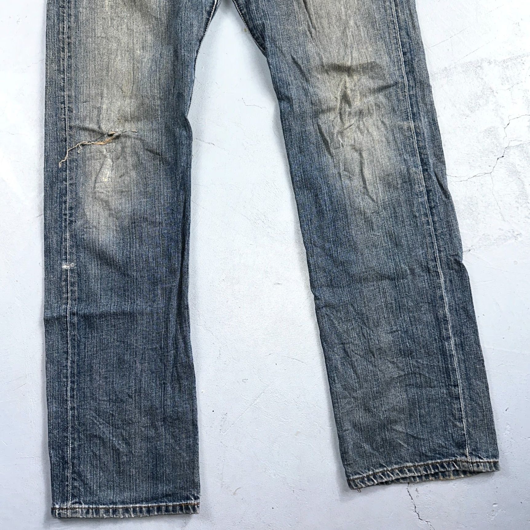 Levi's Levi's 501 Vintage Levis 501 XX Straight Jeans Blue Med Wash 33x34 90s Men's Straight Jeans Size US 33 - 3 Thumbnail