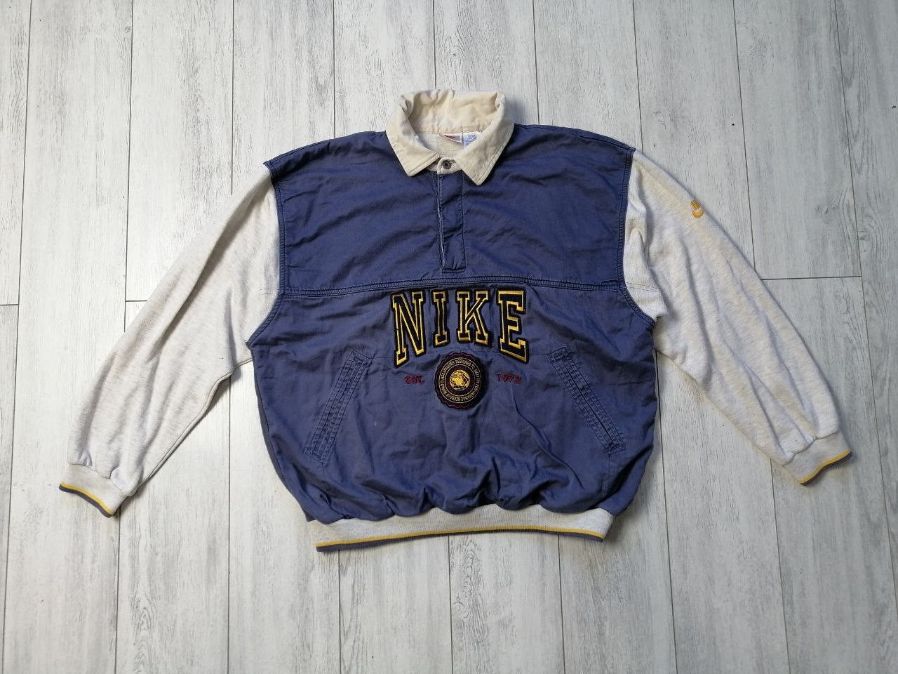 Nike × Vintage Y2K Nike Vintage 90’s Embroidered Big Logo Rare Sweatshirt Size US M / EU 48-50 / 2 - 1 Thumbnail