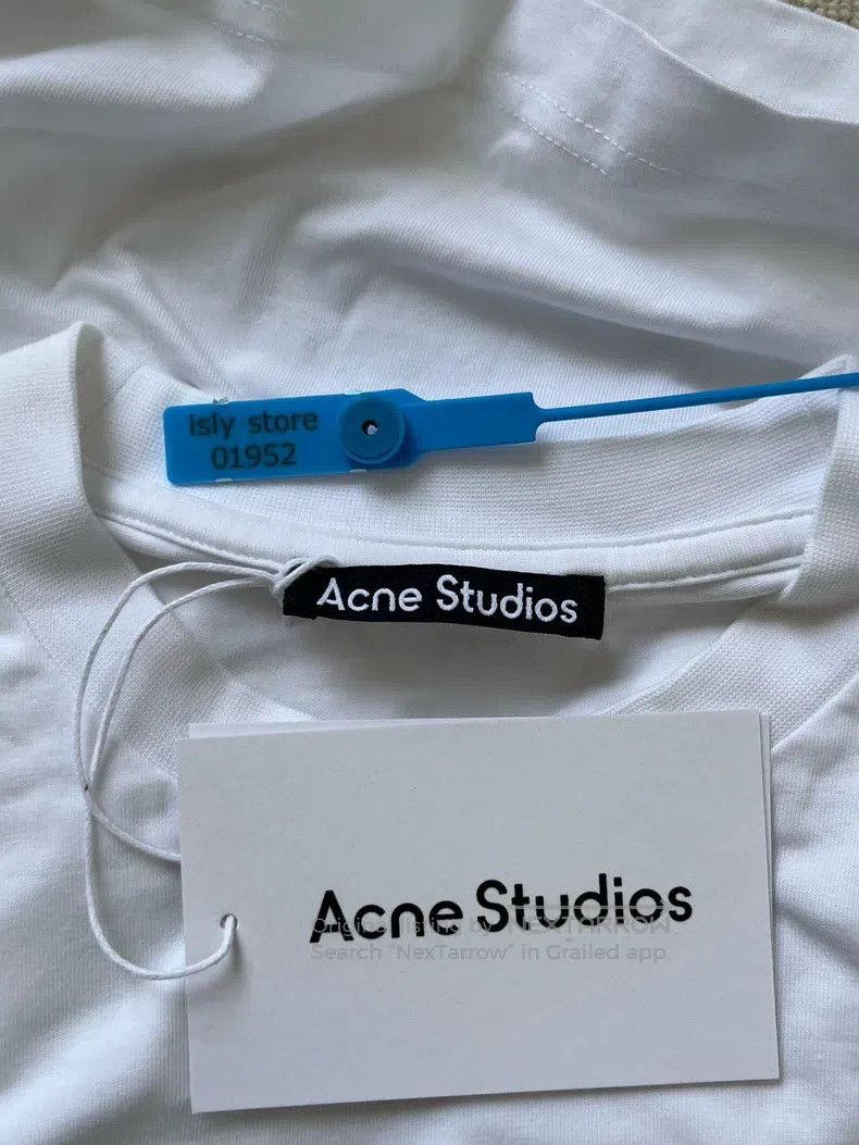 Acne Studios Acne Studios Face Smile Print Solid Color Crewneck Short S Size US XS / EU 42 / 0 - 4 Thumbnail