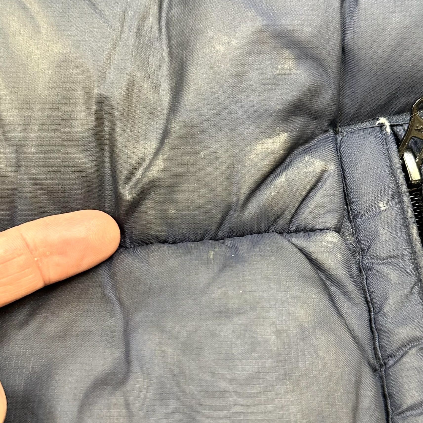 Old Navy Old Navy Vest Mens 2XL Blue Puffer Insulated Quilted Zip Snap Pockets Drawcord Vest Mens Blue Quilted Puffer Zip Pockets 2XL Old Navy Men Size US XXL / EU 58 / 5 - 3 Thumbnail
